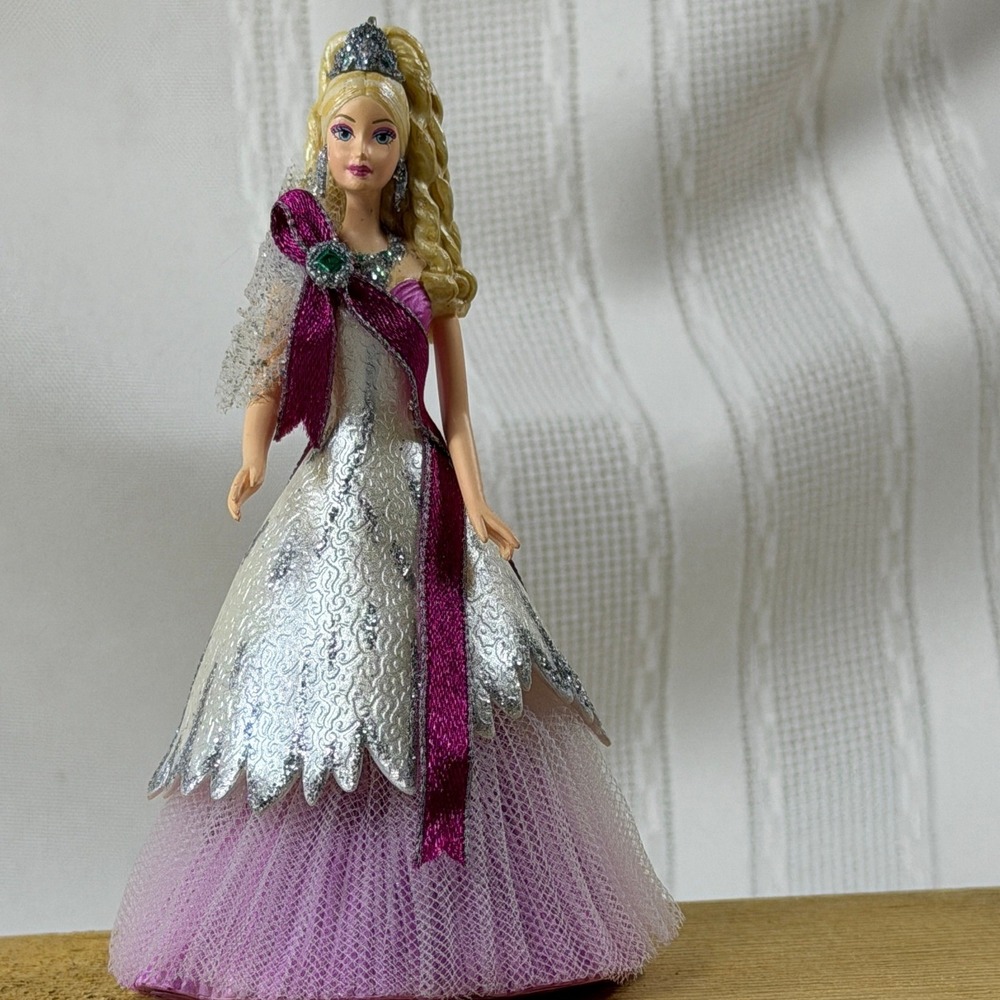 Hallmark Keepsake 2005 Celebration Barbie Ornament Bob Mackie Special Edition